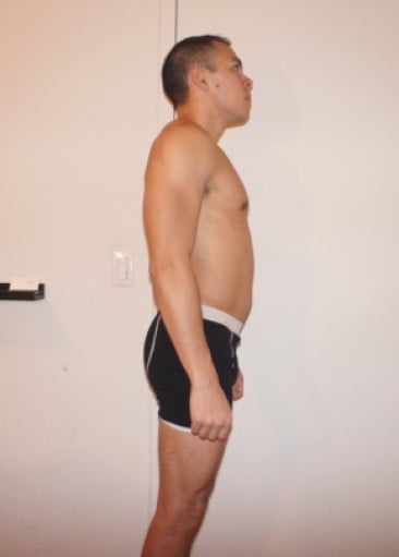 A photo of a 5'9" man showing a snapshot of 145 pounds at a height of 5'9