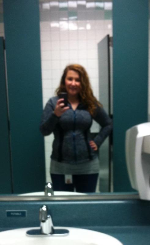 4 foot 11 Female Progress Pics of 11 lbs Fat Loss 158 lbs to 147 lbs