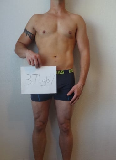A picture of a 6'3" male showing a snapshot of 190 pounds at a height of 6'3