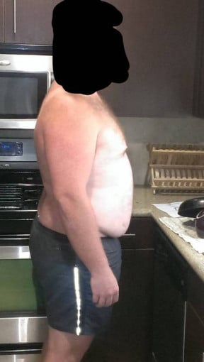 A picture of a 6'0" male showing a snapshot of 292 pounds at a height of 6'0