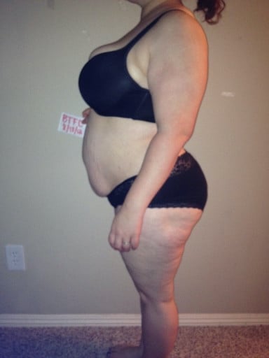 3 Photos of a 197 lbs 5 feet 1 Female Weight Snapshot