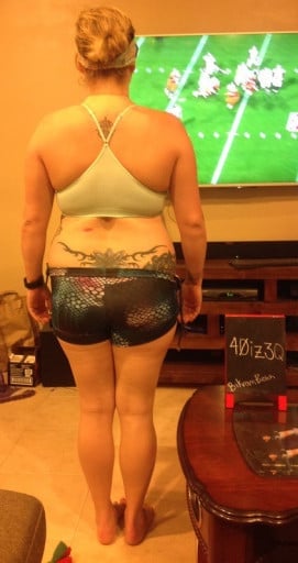 A photo of a 5'4" woman showing a snapshot of 173 pounds at a height of 5'4