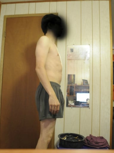 A picture of a 5'10" male showing a snapshot of 136 pounds at a height of 5'10