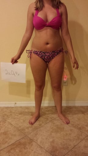 A progress pic of a 5'3" woman showing a snapshot of 137 pounds at a height of 5'3