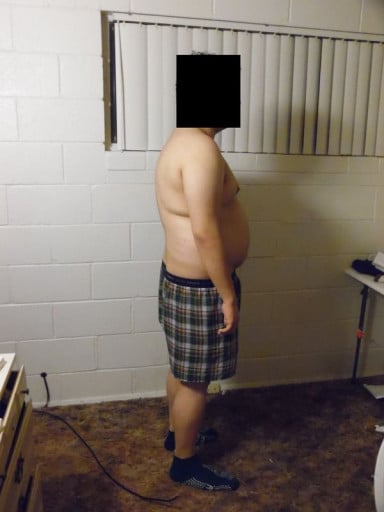 A photo of a 5'9" man showing a snapshot of 228 pounds at a height of 5'9