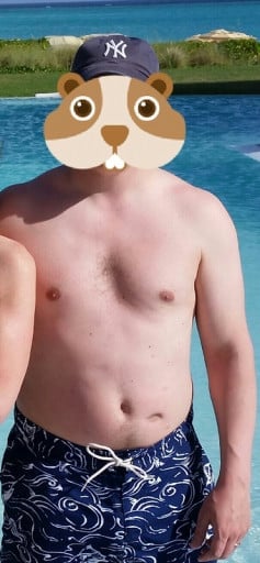 A picture of a 5'9" male showing a fat loss from 200 pounds to 189 pounds. A respectable loss of 11 pounds.