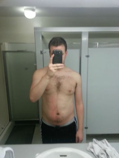 A picture of a 6'3" male showing a weight reduction from 210 pounds to 175 pounds. A net loss of 35 pounds.