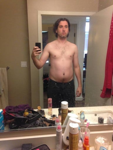 A picture of a 6'3" male showing a fat loss from 205 pounds to 180 pounds. A net loss of 25 pounds.
