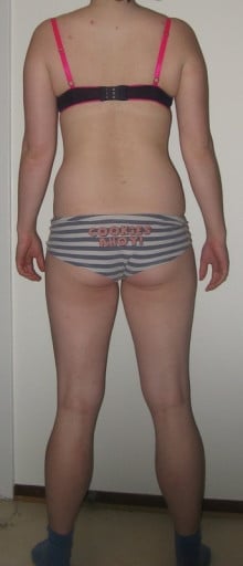 A picture of a 5'9" female showing a weight gain from 150 pounds to 154 pounds. A net gain of 4 pounds.
