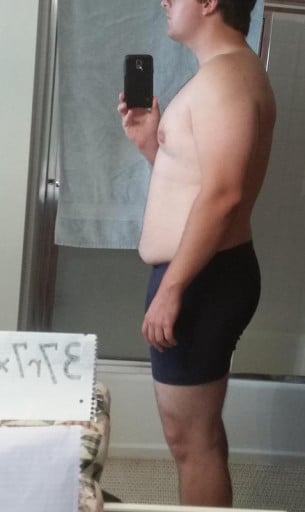 3 Photos of a 255 lbs 6 foot 3 Male Weight Snapshot