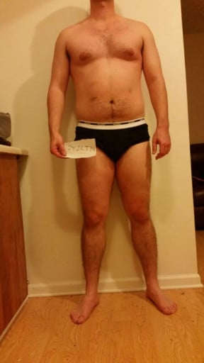 A photo of a 6'1" man showing a snapshot of 213 pounds at a height of 6'1