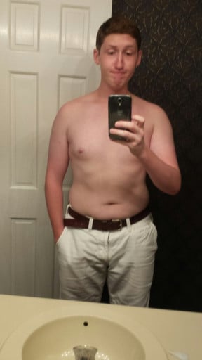 A progress pic of a 6'0" man showing a weight cut from 190 pounds to 160 pounds. A respectable loss of 30 pounds.