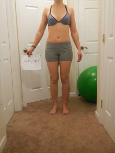 A progress pic of a 5'10" woman showing a snapshot of 170 pounds at a height of 5'10