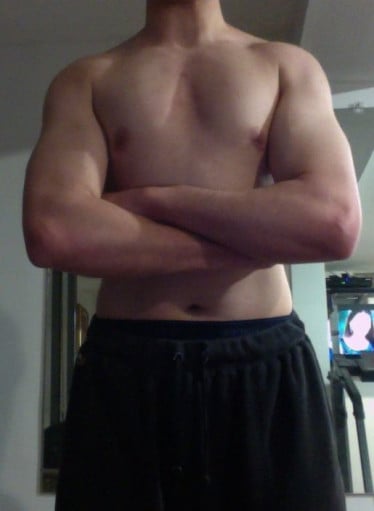 A photo of a 5'10" man showing a weight gain from 155 pounds to 166 pounds. A respectable gain of 11 pounds.