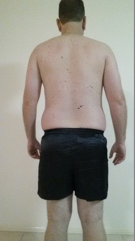 4 Pictures of a 6 foot 226 lbs Male Weight Snapshot