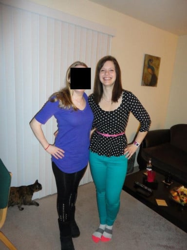 A picture of a 5'7" female showing a weight reduction from 204 pounds to 149 pounds. A respectable loss of 55 pounds.
