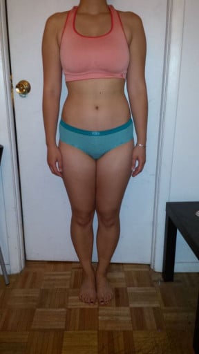 A before and after photo of a 5'3" female showing a snapshot of 129 pounds at a height of 5'3