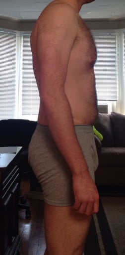 A picture of a 6'3" male showing a snapshot of 206 pounds at a height of 6'3