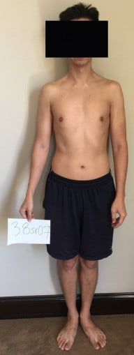 A photo of a 5'8" man showing a snapshot of 138 pounds at a height of 5'8