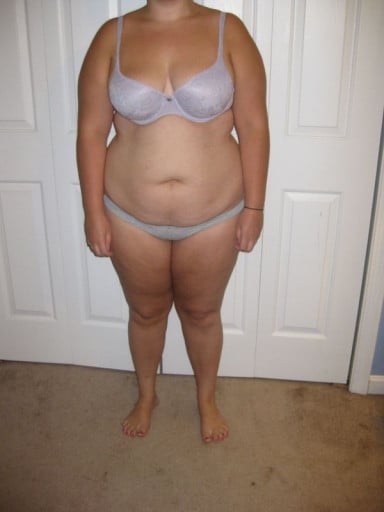 A before and after photo of a 5'6" female showing a snapshot of 225 pounds at a height of 5'6
