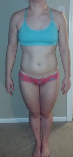 A photo of a 5'3" woman showing a snapshot of 130 pounds at a height of 5'3