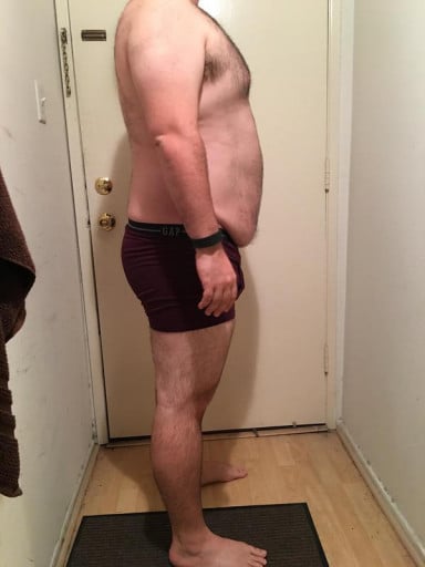 A photo of a 5'11" man showing a snapshot of 265 pounds at a height of 5'11