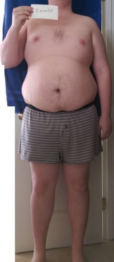 A picture of a 6'0" male showing a snapshot of 282 pounds at a height of 6'0