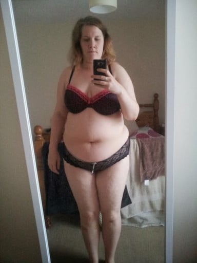 4 Pictures of a 245 lbs 5'10 Female Weight Snapshot