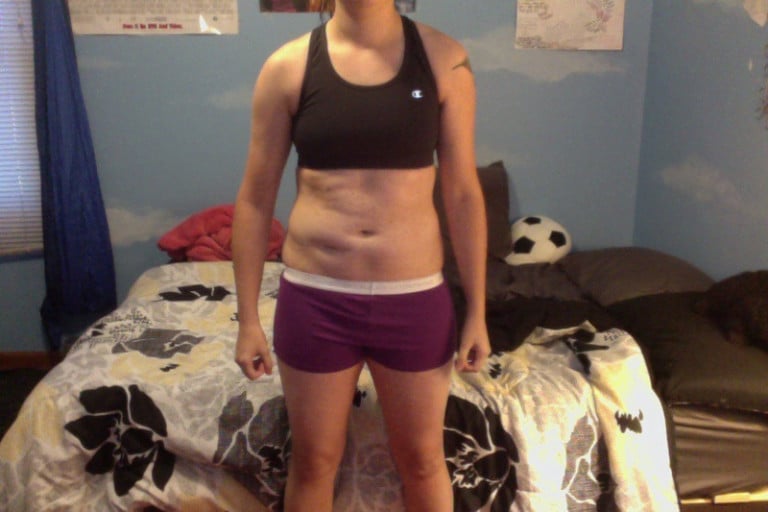 A progress pic of a 5'4" woman showing a snapshot of 132 pounds at a height of 5'4
