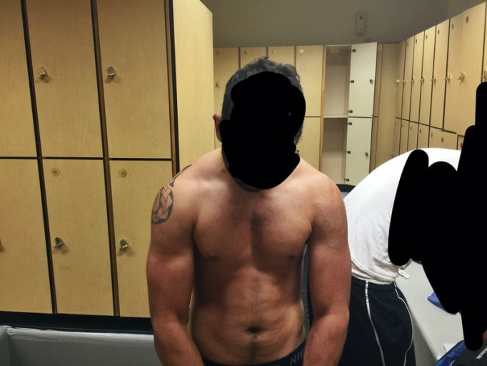 A picture of a 5'10" male showing a weight gain from 129 pounds to 143 pounds. A net gain of 14 pounds.