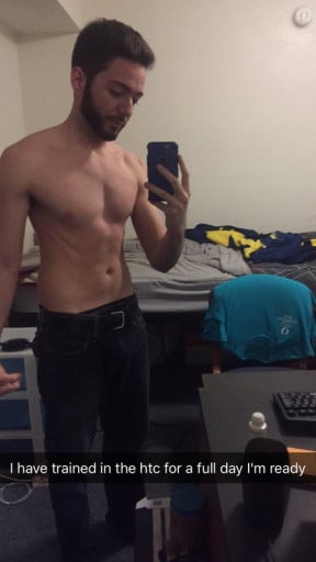 A progress pic of a 5'10" man showing a weight gain from 125 pounds to 160 pounds. A net gain of 35 pounds.