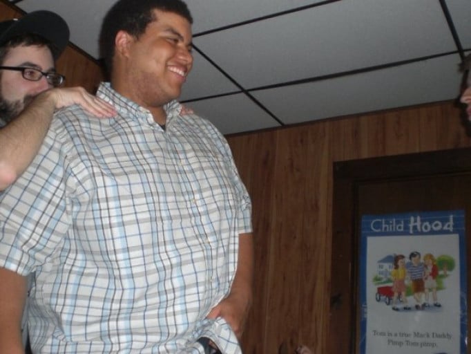 A picture of a 6'4" male showing a fat loss from 315 pounds to 206 pounds. A total loss of 109 pounds.