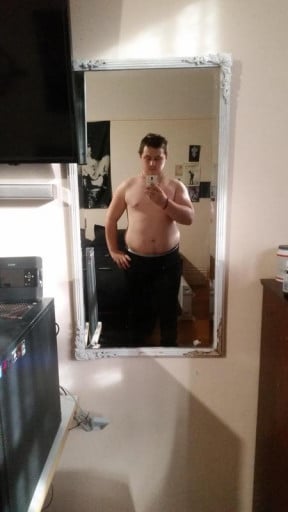 A picture of a 5'10" male showing a fat loss from 245 pounds to 150 pounds. A total loss of 95 pounds.