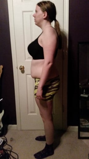 A photo of a 5'3" woman showing a snapshot of 159 pounds at a height of 5'3