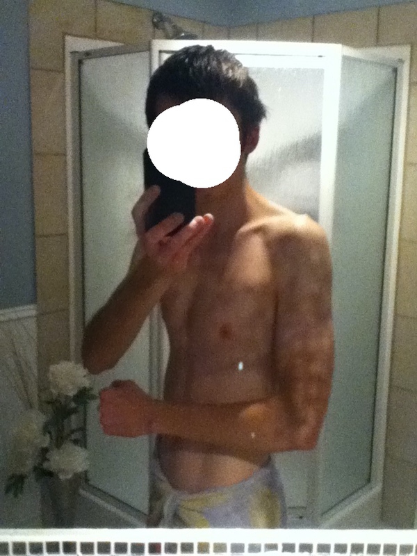 5 feet 8 Male Progress Pics of 32 lbs Weight Gain 109 lbs to 141 lbs