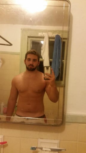A before and after photo of a 5'10" male showing a fat loss from 245 pounds to 205 pounds. A total loss of 40 pounds.