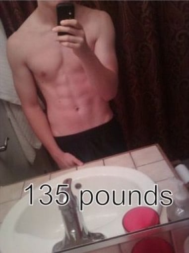 A photo of a 5'8" man showing a muscle gain from 130 pounds to 175 pounds. A respectable gain of 45 pounds.
