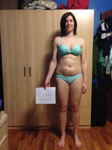 A photo of a 5'9" woman showing a snapshot of 162 pounds at a height of 5'9