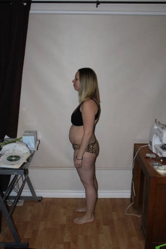 A picture of a 5'2" female showing a snapshot of 140 pounds at a height of 5'2