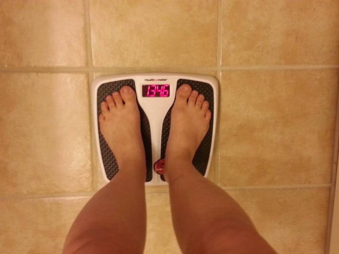 A progress pic of a 5'5" woman showing a weight loss from 178 pounds to 135 pounds. A total loss of 43 pounds.