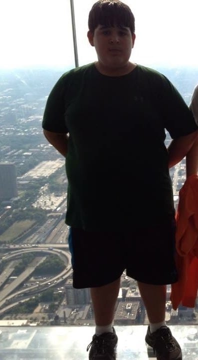 Progress Pics of 116 lbs Weight Loss 5'10 Male 273 lbs to 157 lbs
