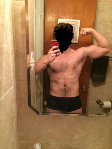 A picture of a 5'8" male showing a weight gain from 120 pounds to 180 pounds. A net gain of 60 pounds.