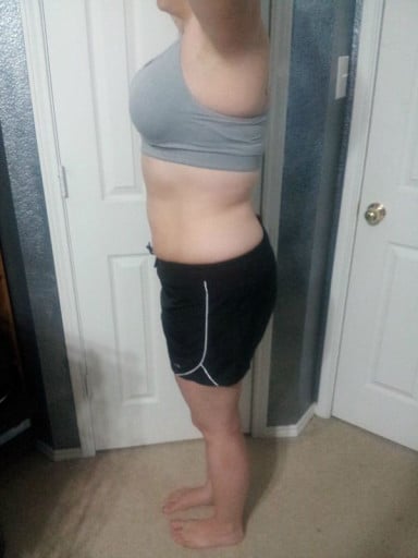 A progress pic of a 5'9" woman showing a snapshot of 182 pounds at a height of 5'9