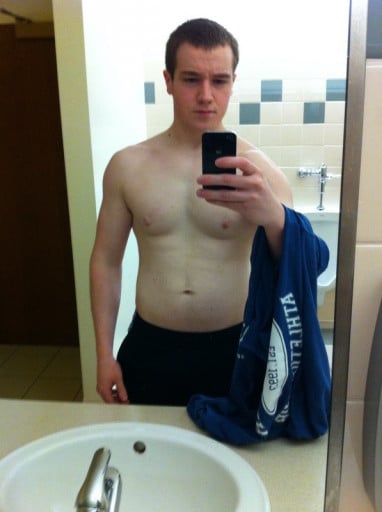A picture of a 5'8" male showing a weight reduction from 200 pounds to 160 pounds. A respectable loss of 40 pounds.