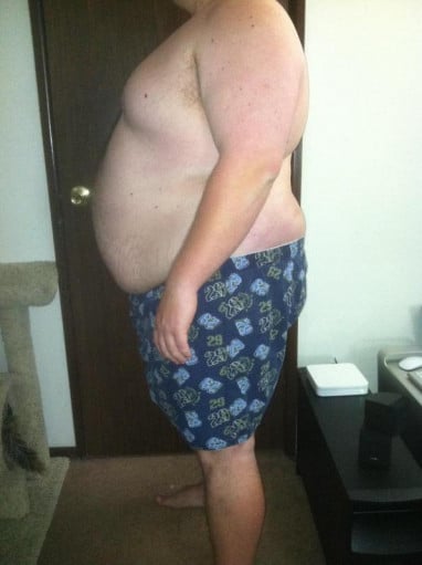 A before and after photo of a 5'10" male showing a snapshot of 385 pounds at a height of 5'10