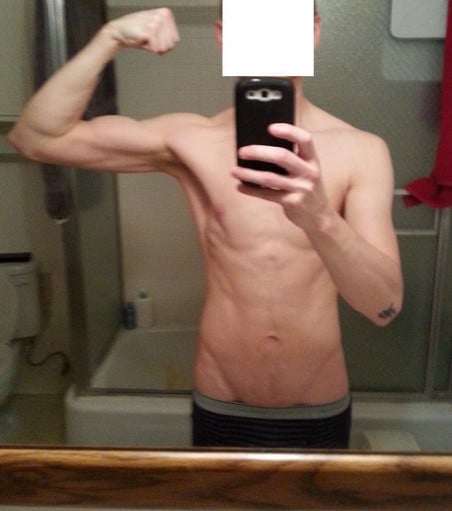 A picture of a 5'10" male showing a muscle gain from 140 pounds to 150 pounds. A respectable gain of 10 pounds.