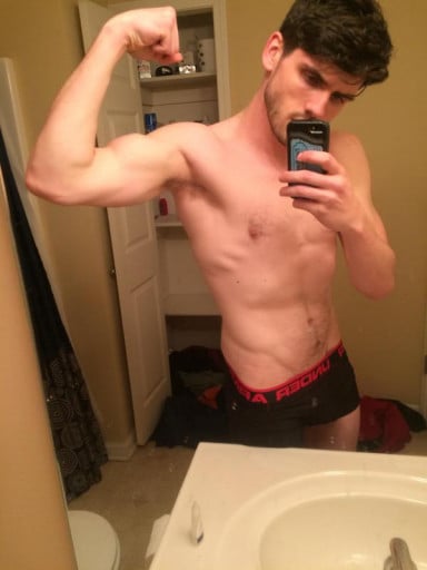 A progress pic of a 5'11" man showing a snapshot of 165 pounds at a height of 5'11