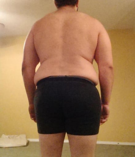 A progress pic of a 5'11" man showing a snapshot of 281 pounds at a height of 5'11