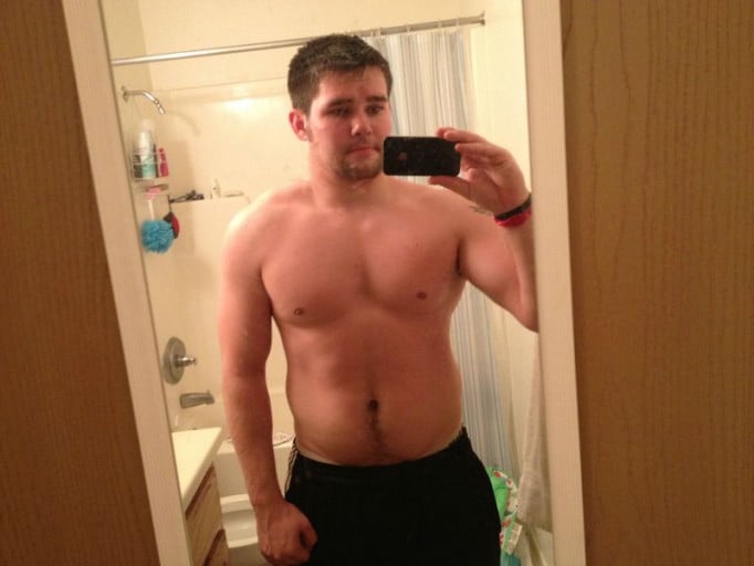 A picture of a 5'9" male showing a fat loss from 205 pounds to 166 pounds. A net loss of 39 pounds.