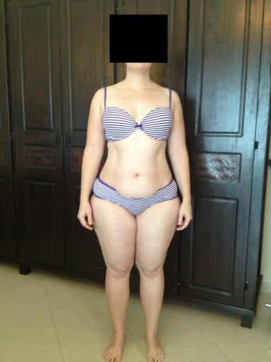 A before and after photo of a 5'6" female showing a snapshot of 194 pounds at a height of 5'6